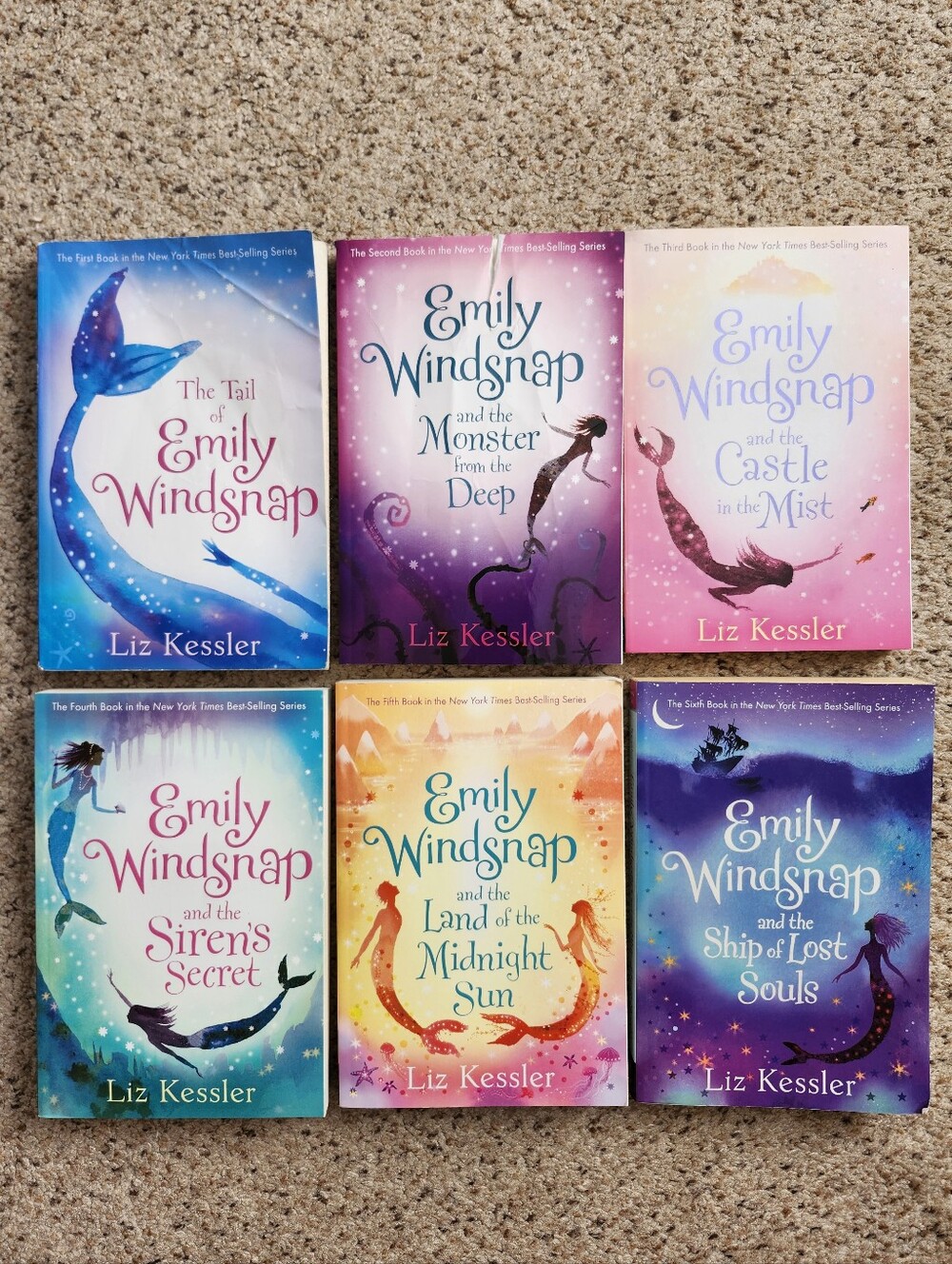 🧜🏼‍♀️ Emily Windsnap Book Set - Mermaid Series by Lezz Kessler